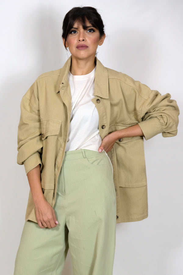 Buttoned Cuff Solid Color Jacket